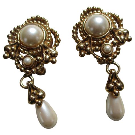 boucle d oreille christian dior|boucles d'oreille fantaisie.